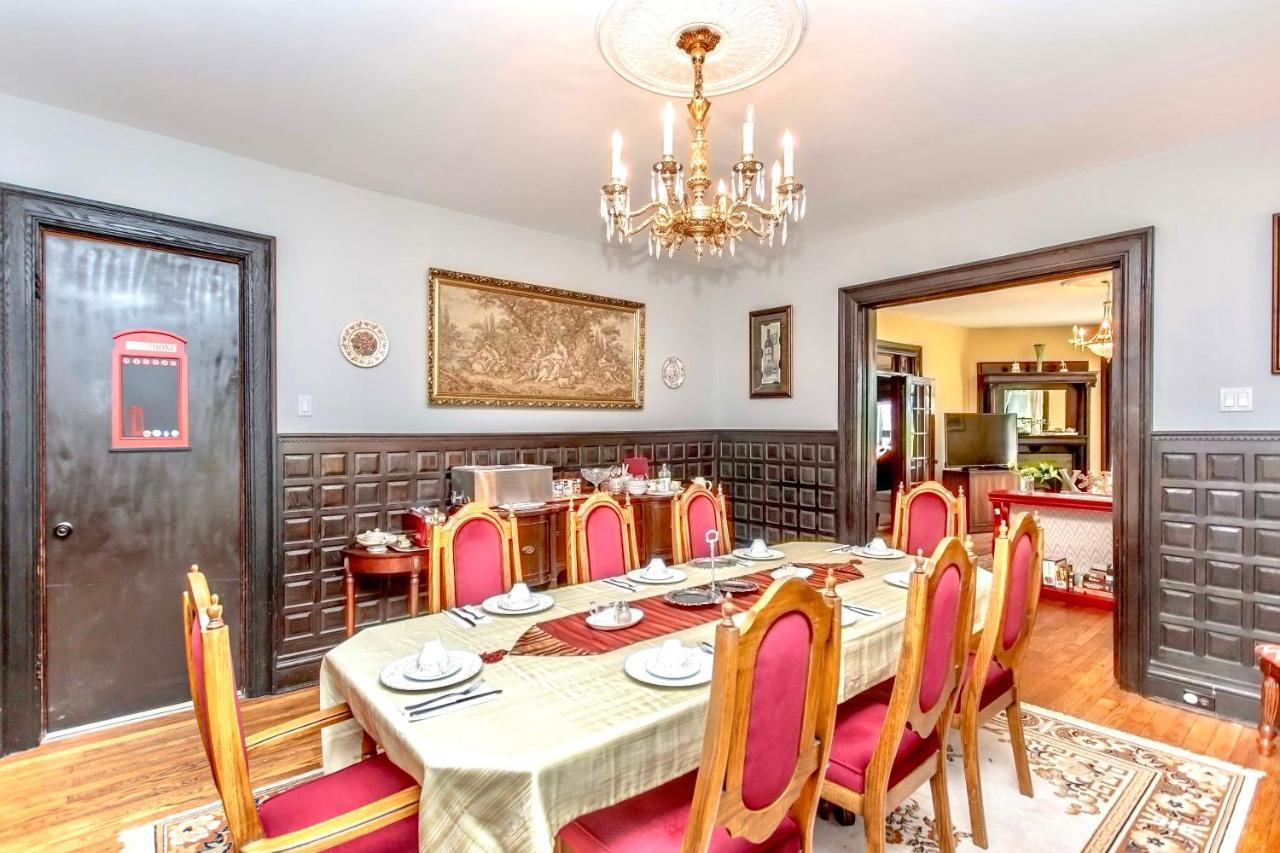 Redwood Bed And Breakfast ไนแอการาฟอลส์ ภายนอก รูปภาพ